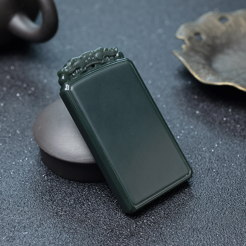 山料和田青玉吊坠-红掌柜