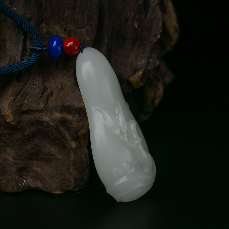 俄料山料和田白玉竹节吊坠-红掌柜