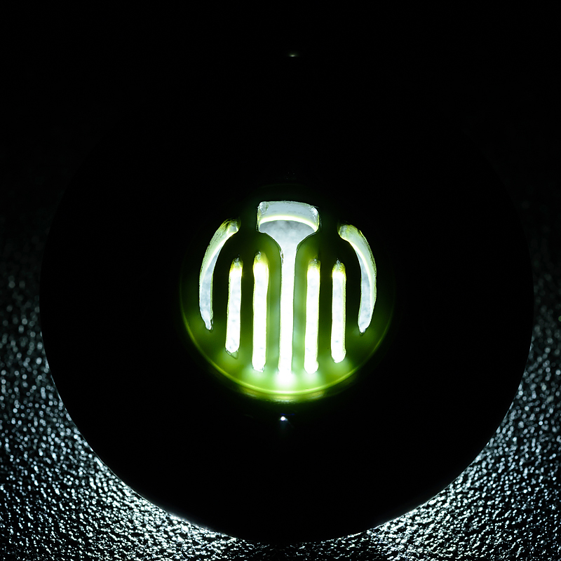 和田青玉竹子吊坠-红掌柜