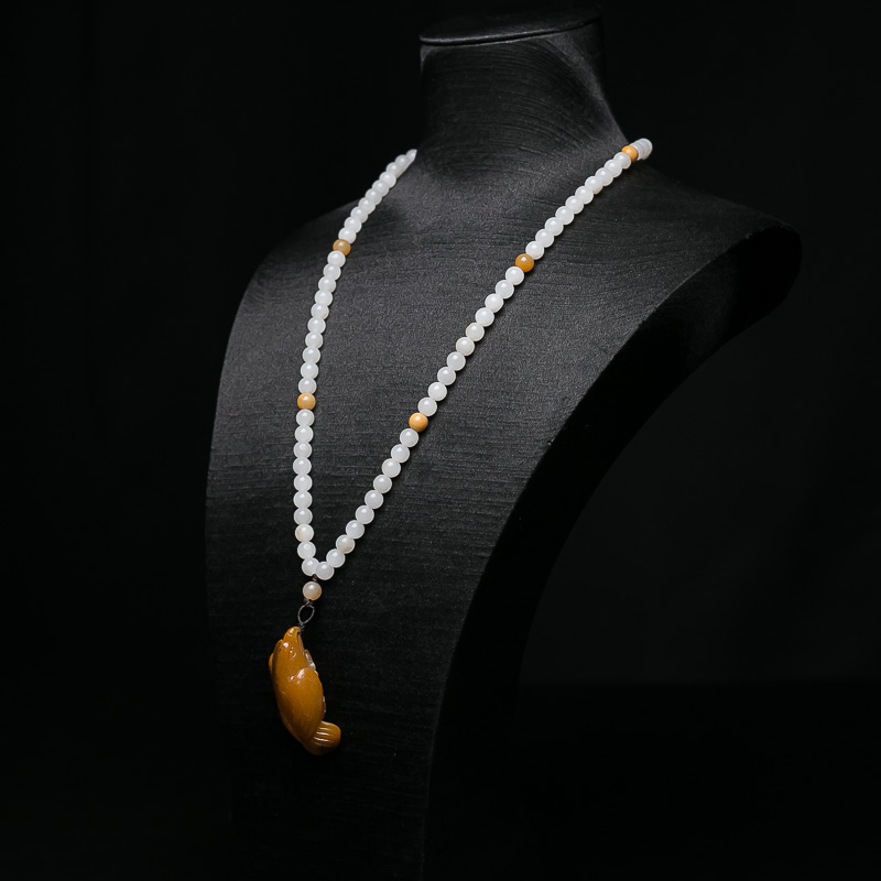 天然籽料俏色和田玉抓住机遇项链-红掌柜