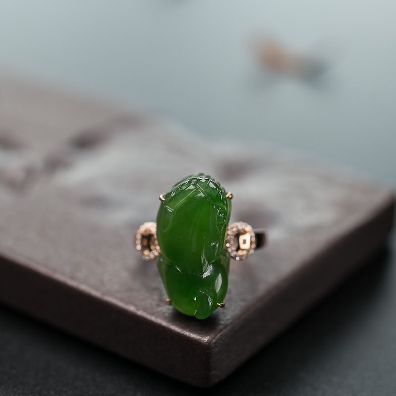 18K山料和田碧玉貔貅戒指-红掌柜