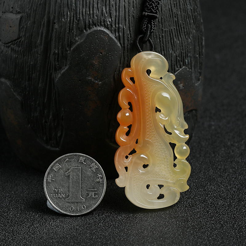 缅甸黄龙玉仿古龙吊坠-红掌柜