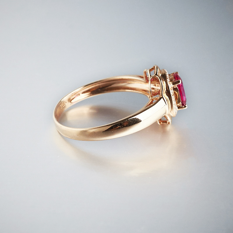 金镶钻红宝石戒指 - 红掌柜