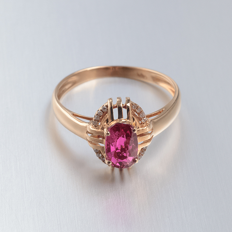 红宝石戒指 - 红掌柜