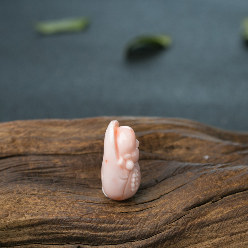 深水珊瑚弥勒佛挂坠-红掌柜