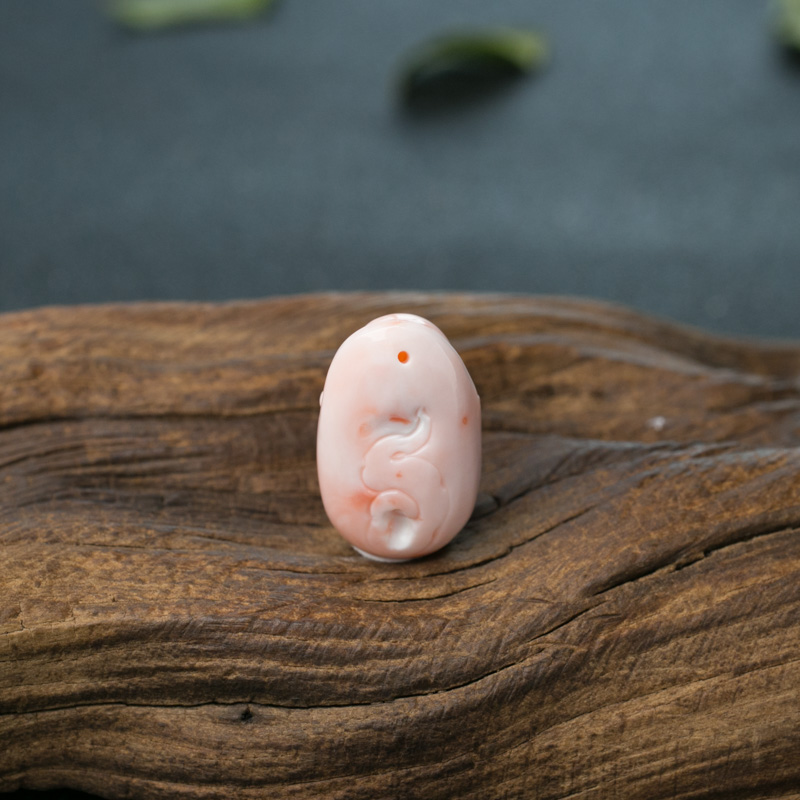 珊瑚弥勒佛挂坠-红掌柜