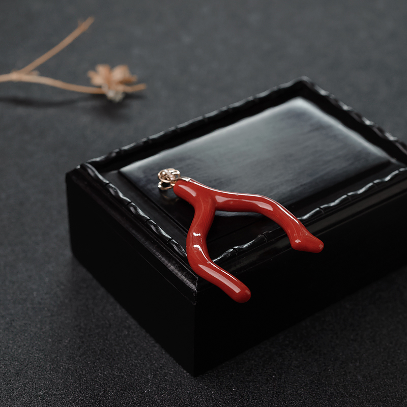 沙丁珊瑚吊坠-红掌柜