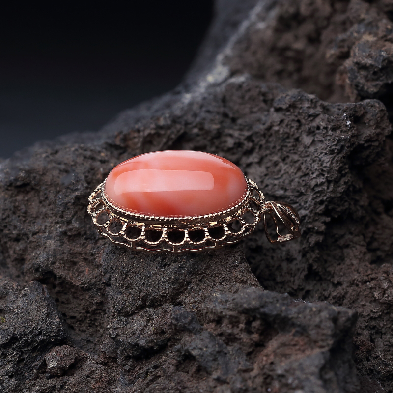 18K金镶钻天然MISU珊瑚吊坠-红掌柜