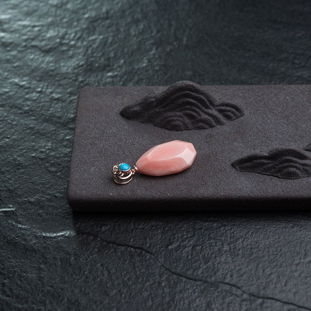 粉红珊瑚吊坠-红掌柜