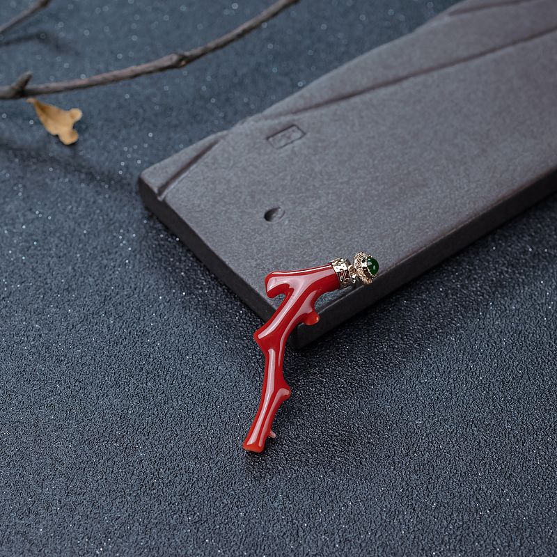 金镶阿卡正红珊瑚吊坠-红掌柜