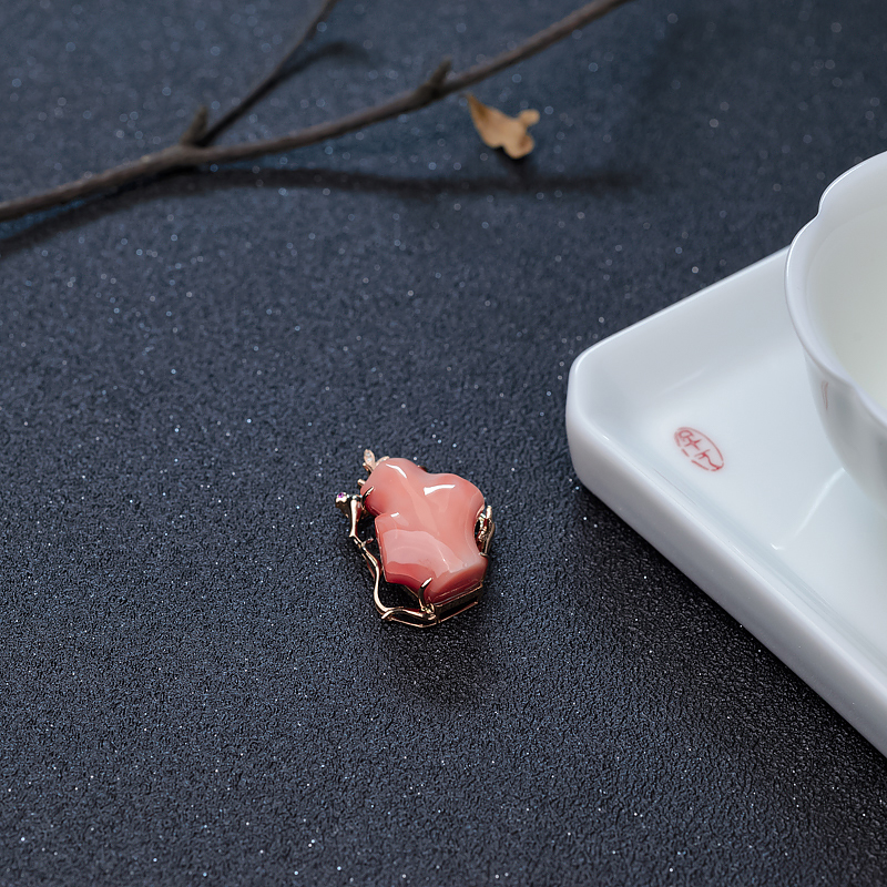 18K金镶钻MISU珊瑚吊坠-红掌柜