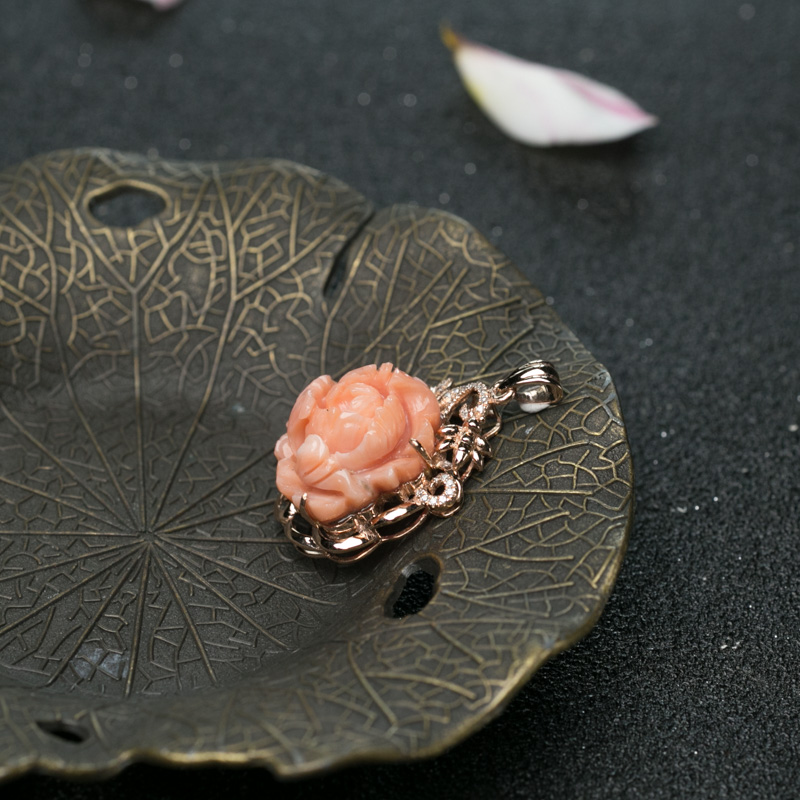 18K深水珊瑚牡丹花吊坠-红掌柜