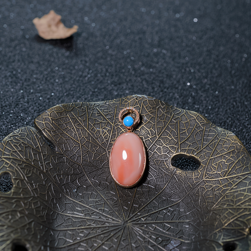 18K金镶台湾天然MISU珊瑚吊坠-红掌柜