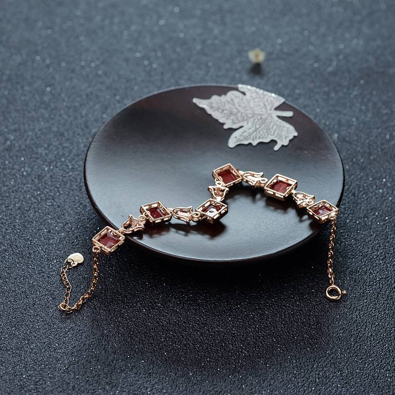 日本天然牛血红珊瑚手链-红掌柜