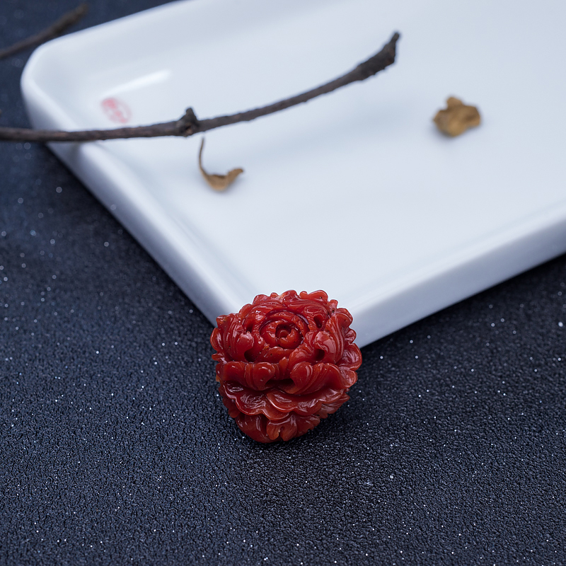 阿卡正红珊瑚牡丹花吊坠-红掌柜