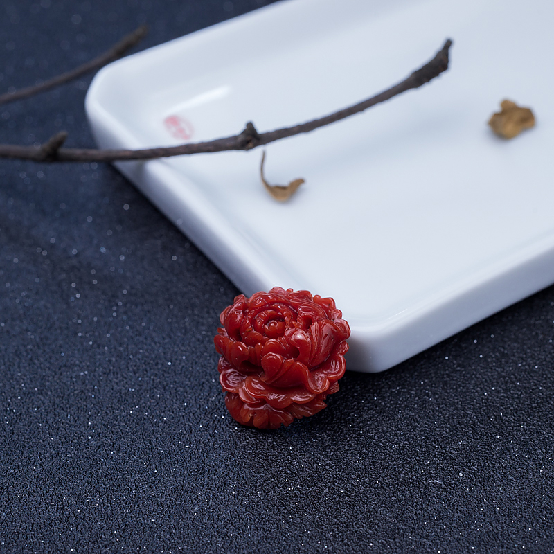 正红珊瑚牡丹花吊坠-红掌柜