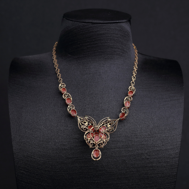 18K金镶钻日本阿卡正红珊瑚项链-红掌柜