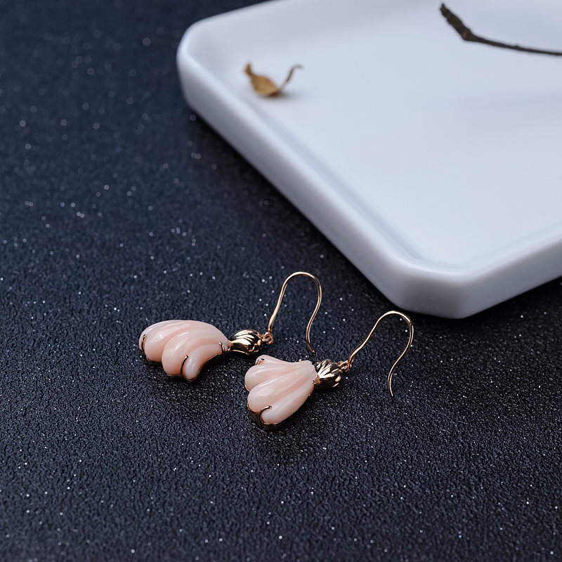 MISU粉色珊瑚耳坠-红掌柜