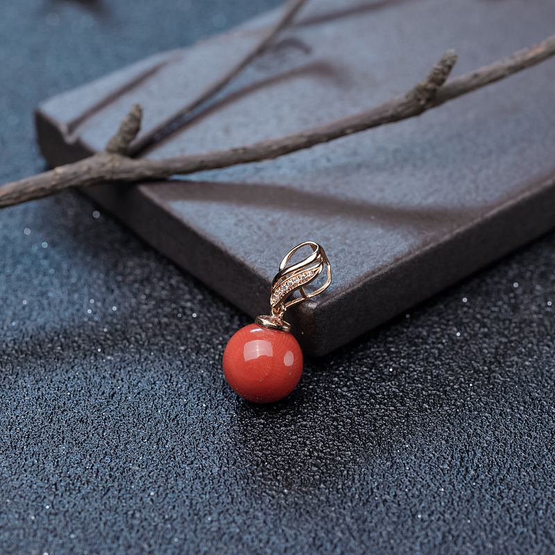 金镶钻沙丁珊瑚圆珠吊坠-红掌柜