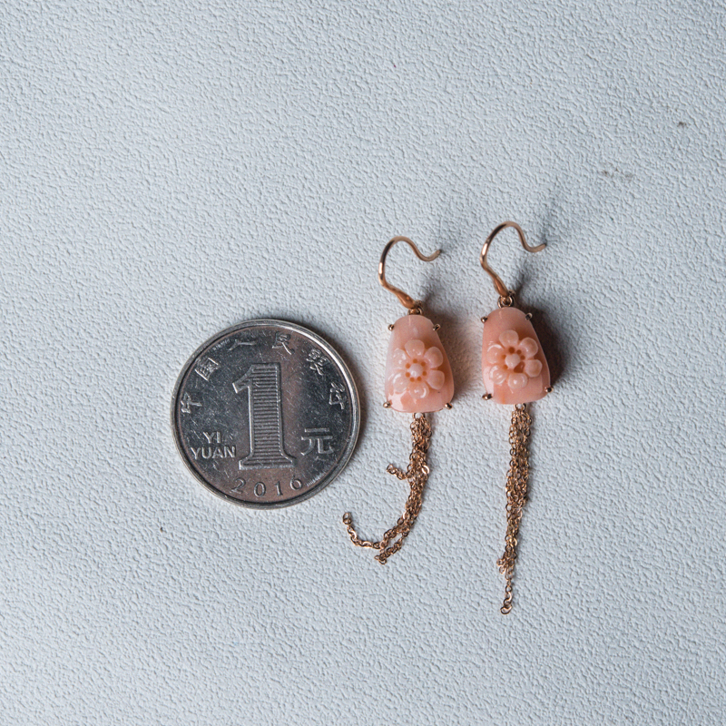 台湾珊瑚雕花耳坠-红掌柜