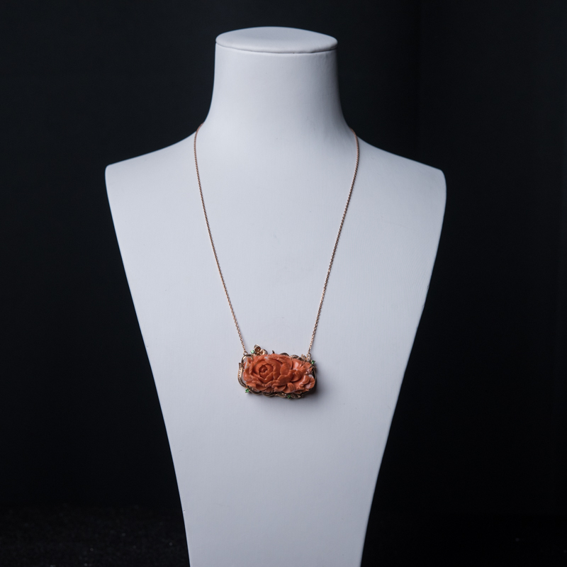 18K金镶钻MOMO珊瑚牡丹花锁骨链-红掌柜