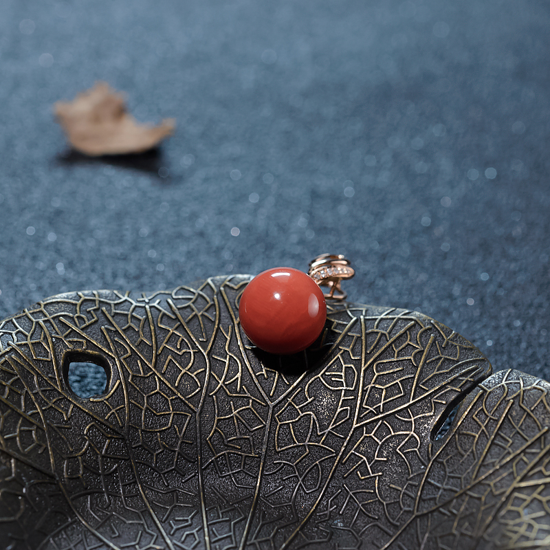 18K意大利沙丁珊瑚圆珠吊坠-红掌柜