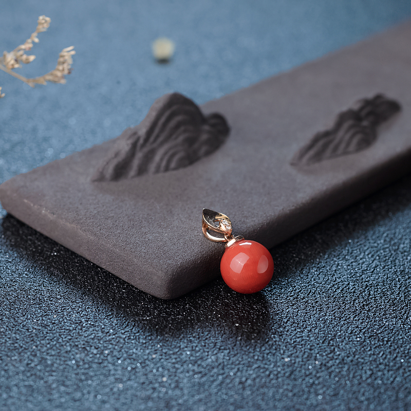 18K珊瑚圆珠吊坠-红掌柜