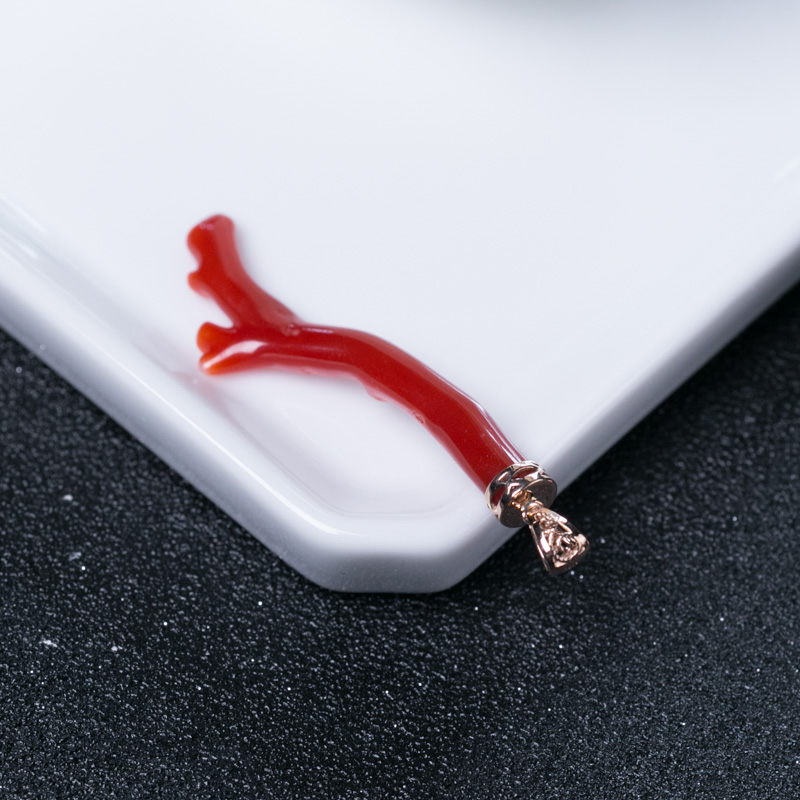 18K金镶天然阿卡珊瑚吊坠-红掌柜