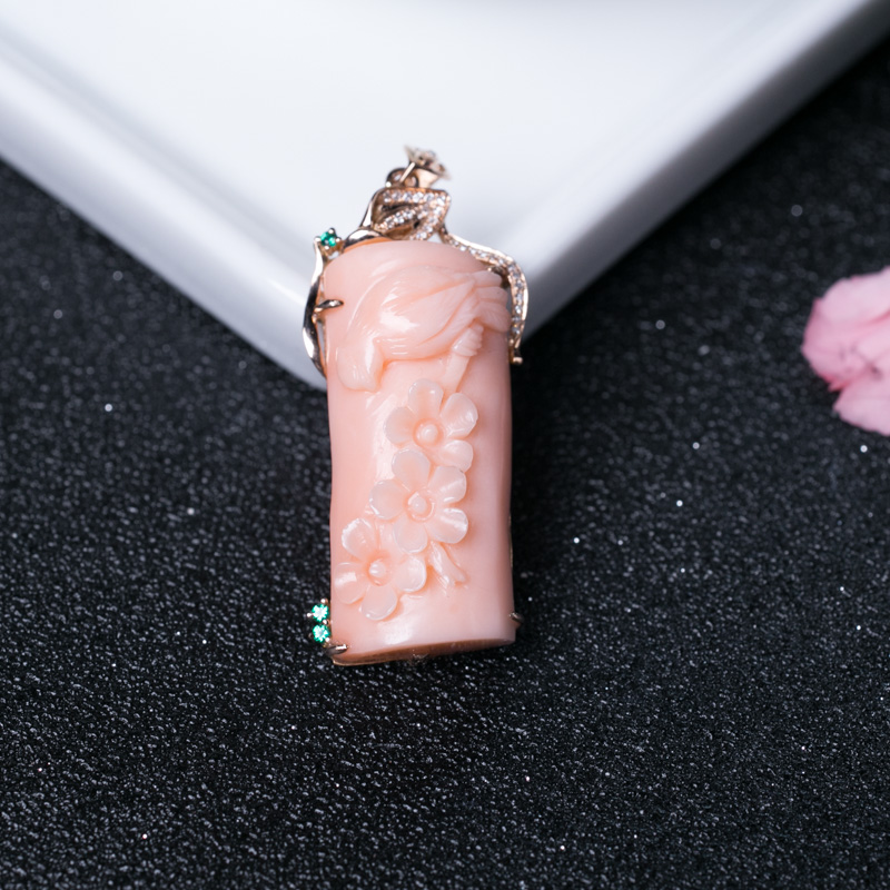 18K金镶钻台湾天然MISU珊瑚吊坠-红掌柜