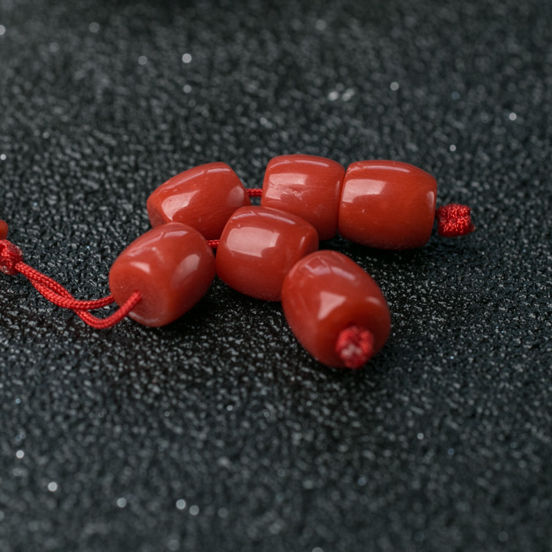 沙丁珊瑚桶珠佛珠-红掌柜