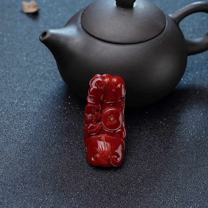 阿卡牛血红珊瑚如意吊坠-红掌柜