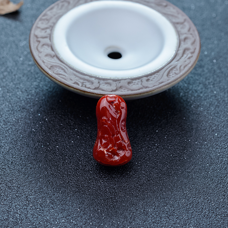 日本天然牛血红珊瑚观音吊坠-红掌柜