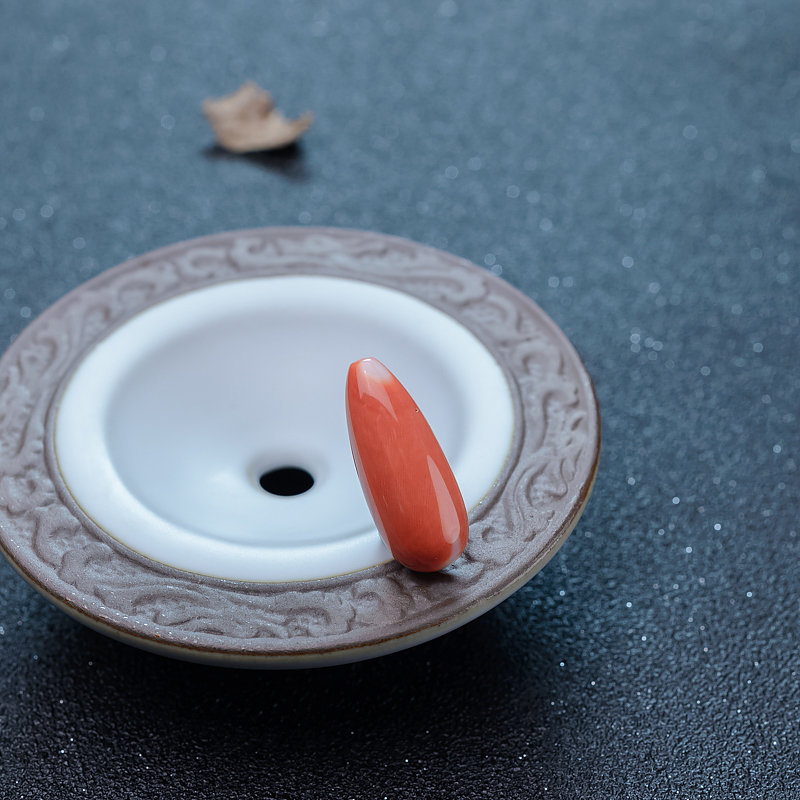 台湾MOMO珊瑚水滴戒面-红掌柜