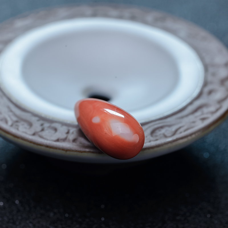 MOMO珊瑚水滴戒面-红掌柜