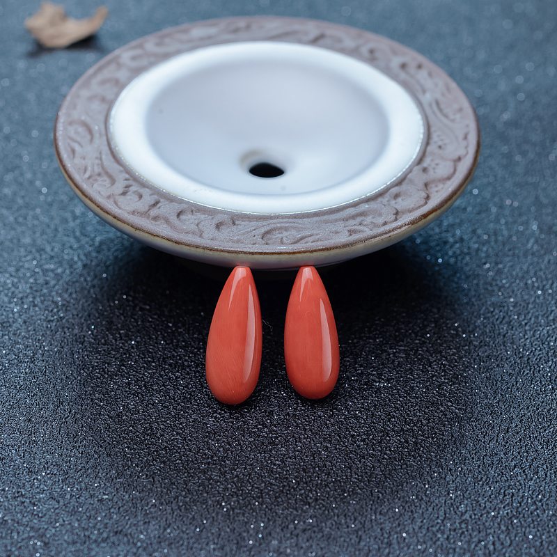 台湾天然MOMO珊瑚水滴戒面-红掌柜