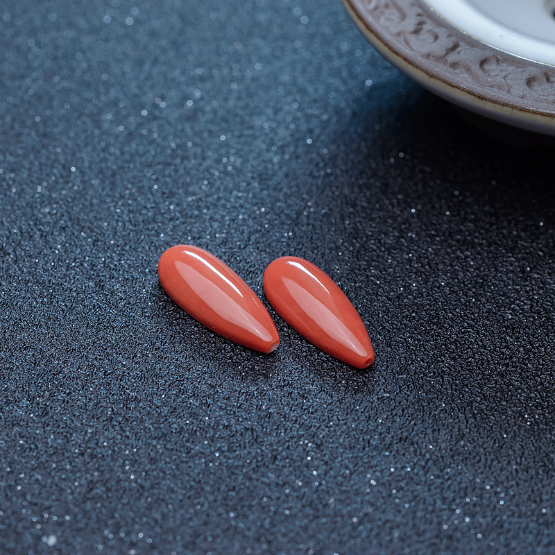MOMO珊瑚水滴戒面-红掌柜