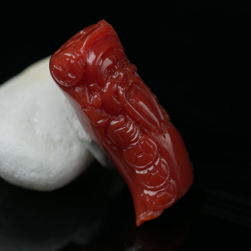 天然珊瑚财神挂坠-红掌柜