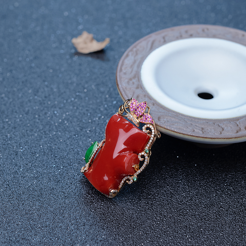 阿卡珊瑚吊坠-红掌柜