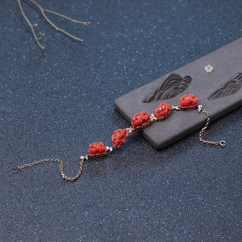 沙丁珊瑚牡丹花手链-红掌柜