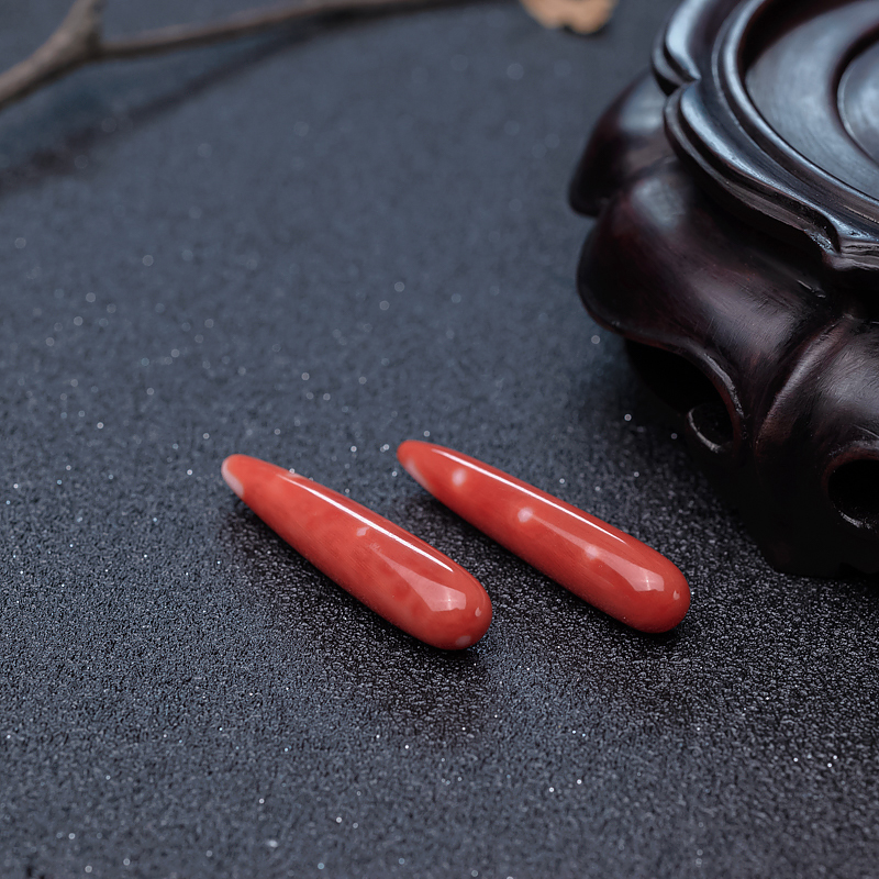 MOMO珊瑚水滴戒面-红掌柜