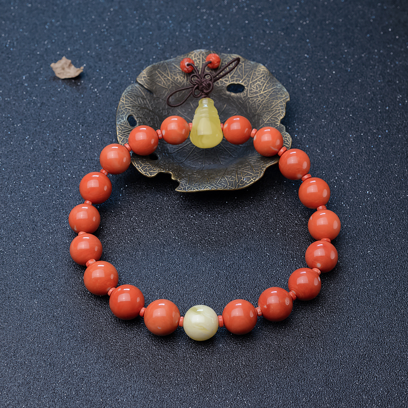 天然台湾MOMO珊瑚手串-红掌柜