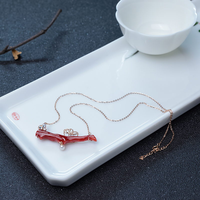 18K金镶钻阿卡红珊瑚锁骨链-红掌柜