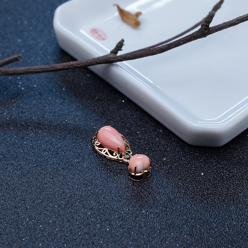 深水珊瑚吊坠-红掌柜