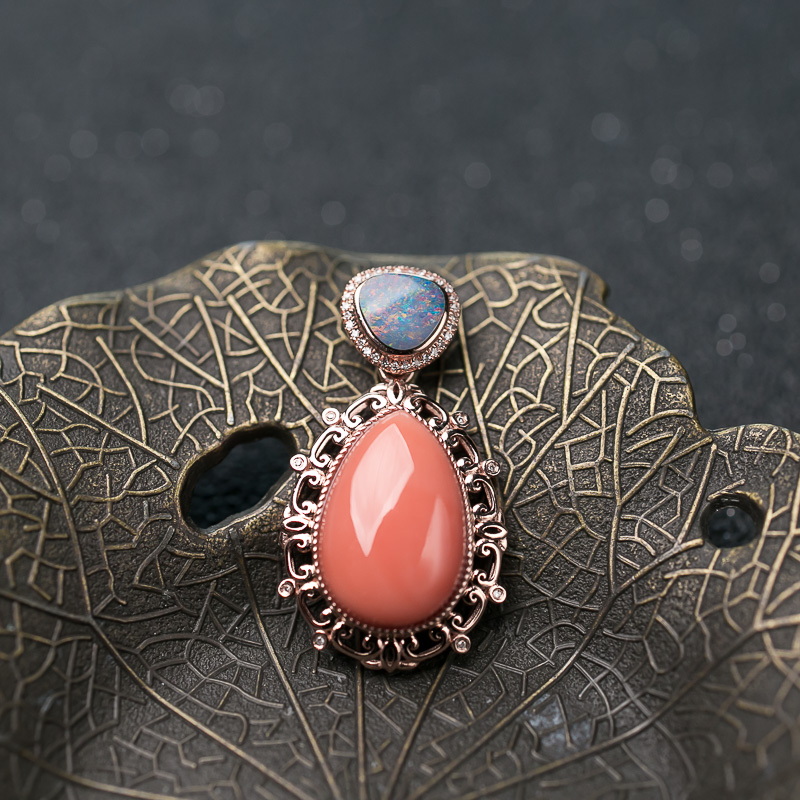 天然深水珊瑚吊坠-红掌柜