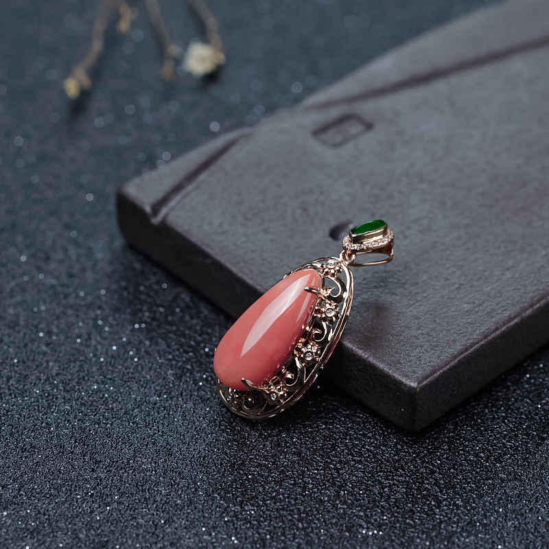 深水珊瑚吊坠-红掌柜