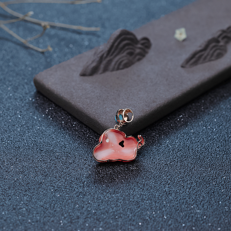 18kMOMO珊瑚吊坠-红掌柜