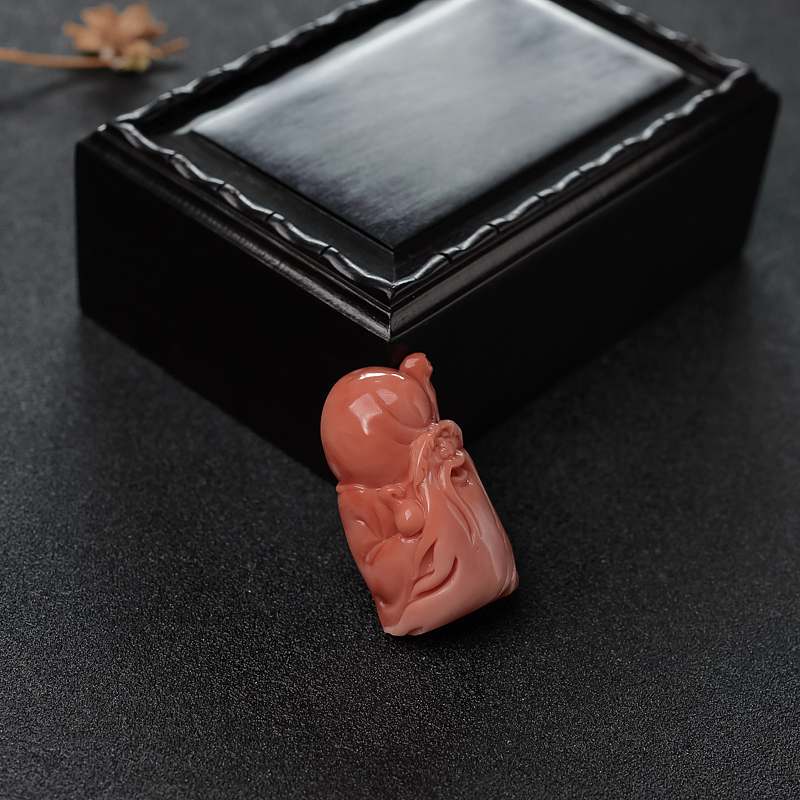 MOMO橘红珊瑚吊坠-红掌柜