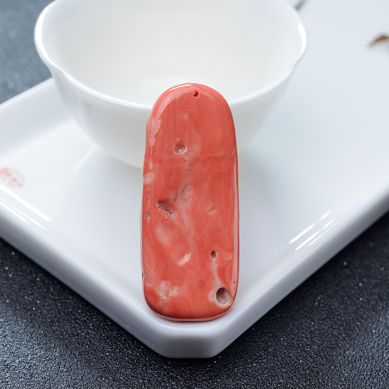 MOMO橘红珊瑚吊坠-红掌柜