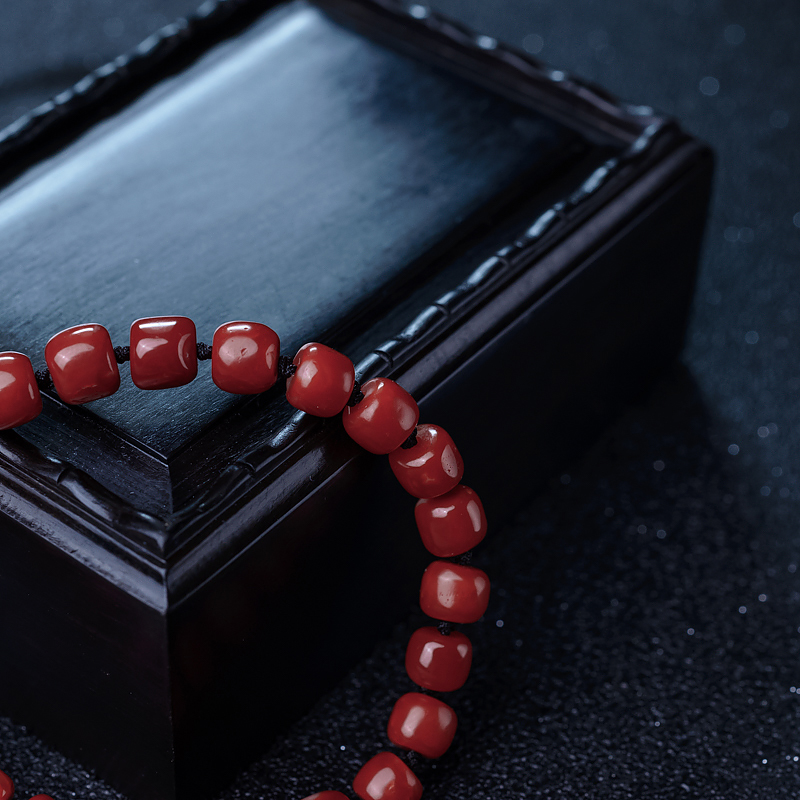 朱红珊瑚桶珠手串-红掌柜