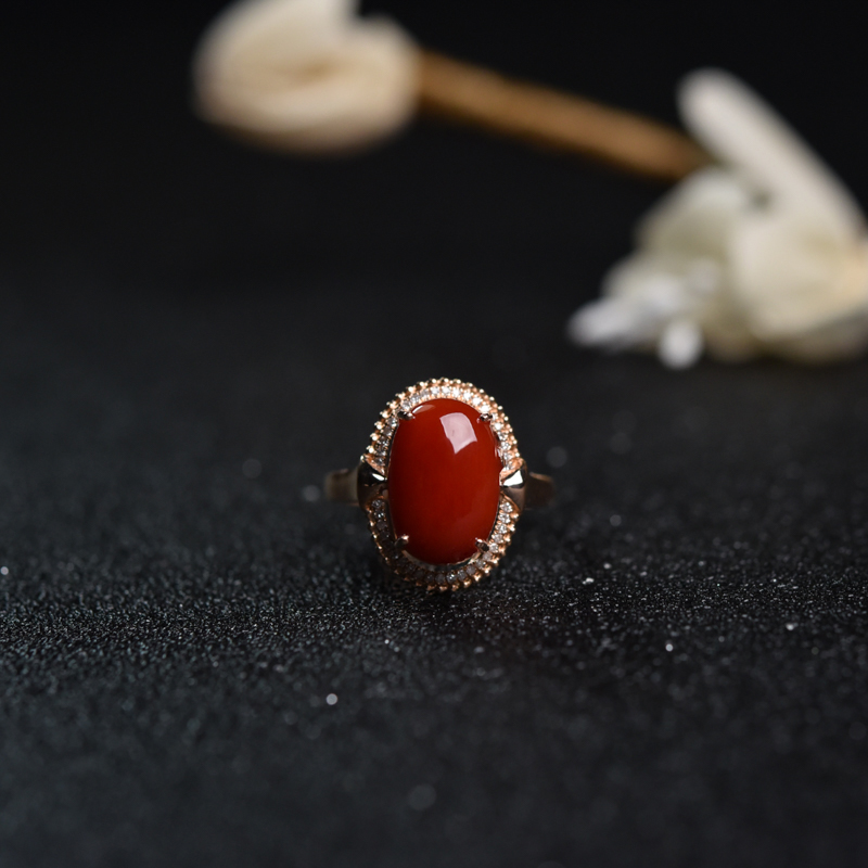 18K金镶钻意大利天然沙丁正红珊瑚戒指-红掌柜